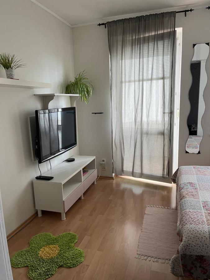 Terrace Apartment S 1 Spalnou Sofia-Parking & Wifi Братислава Екстер'єр фото