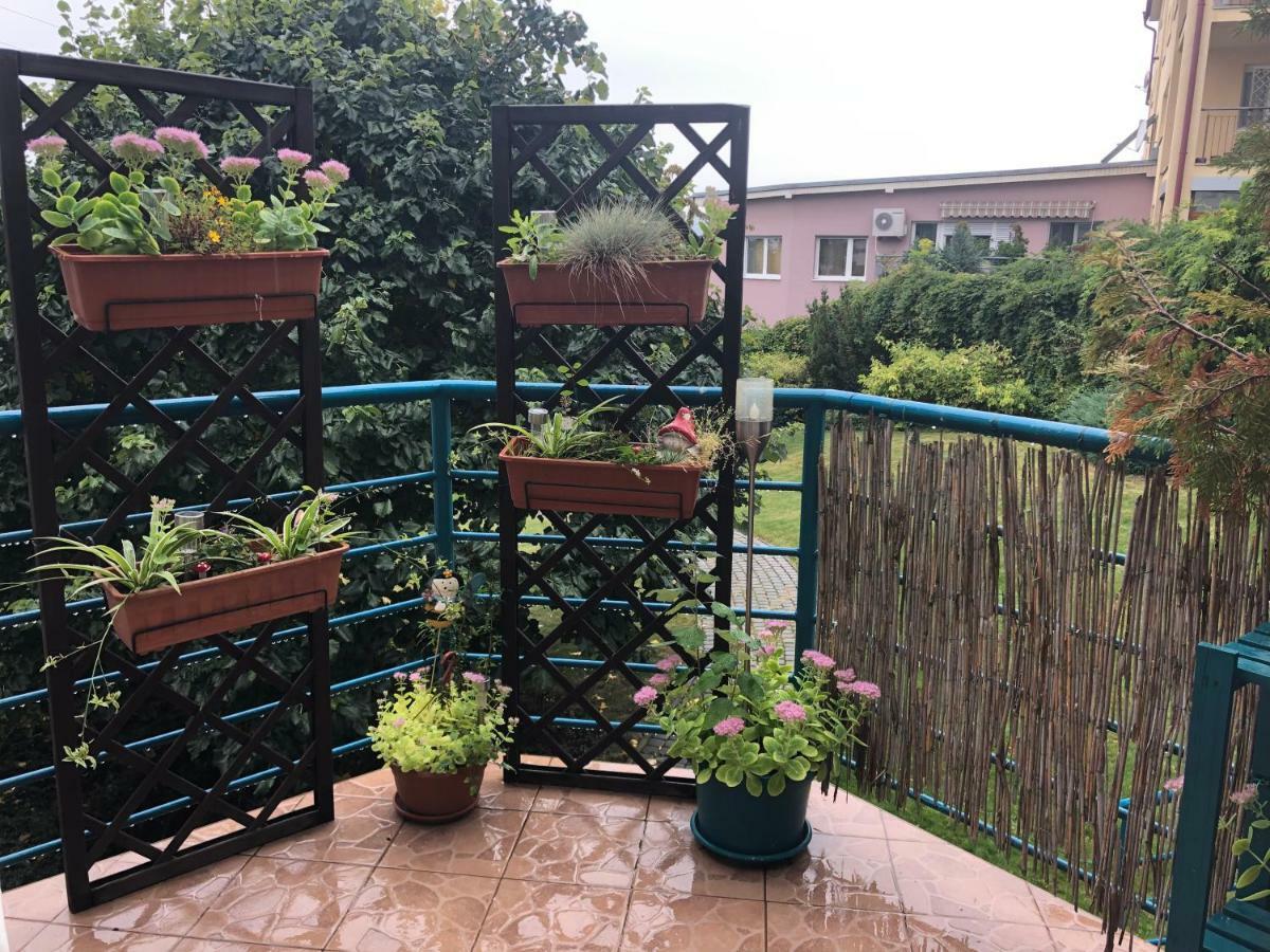 Terrace Apartment S 1 Spalnou Sofia-Parking & Wifi Братислава Екстер'єр фото