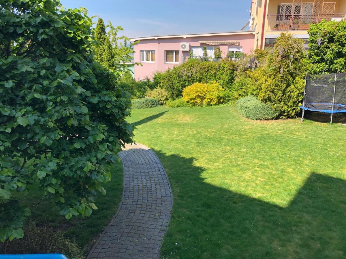 Terrace Apartment S 1 Spalnou Sofia-Parking & Wifi Братислава Екстер'єр фото